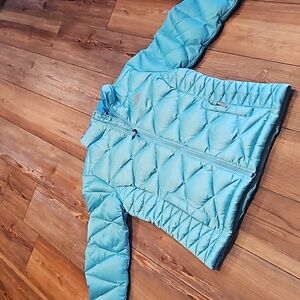 The North Face girls puffer coat